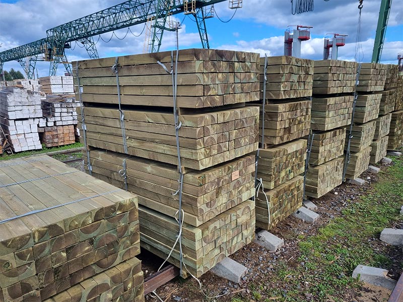 Treated Sleepers And Posts
